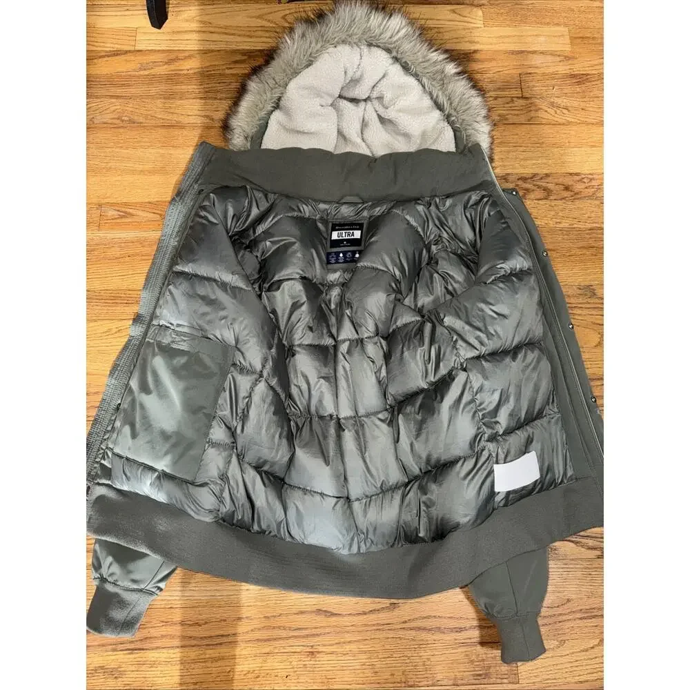 ABERCROMBIE & FITCH ULTRA BOMBER JACKET COAT OLIVE GREEN MENS SIZE MEDIUM Heavy